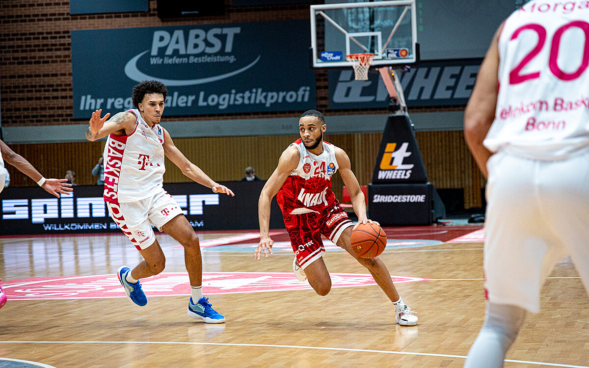 2022 02 16 s Oliver Baskets 34 2022 02 16 s Oliver Baskets 34