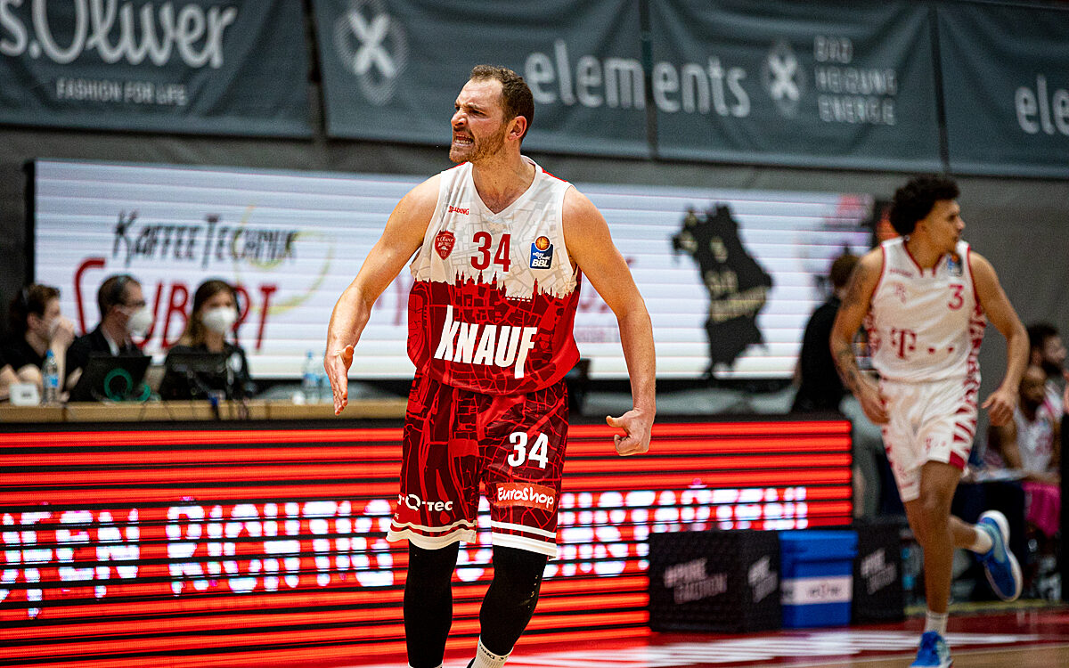 2022 02 16 s Oliver Baskets 45 2022 02 16 s Oliver Baskets 45