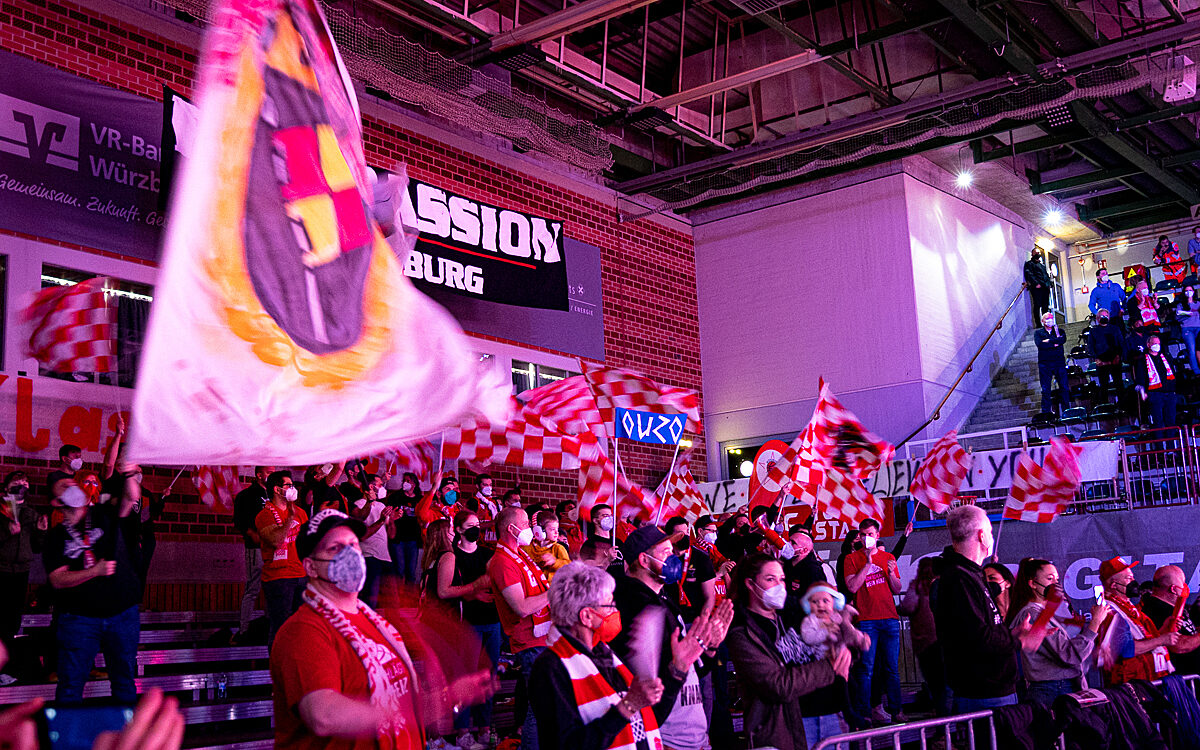 2022 02 16 s Oliver Baskets 6 2022 02 16 s Oliver Baskets 6