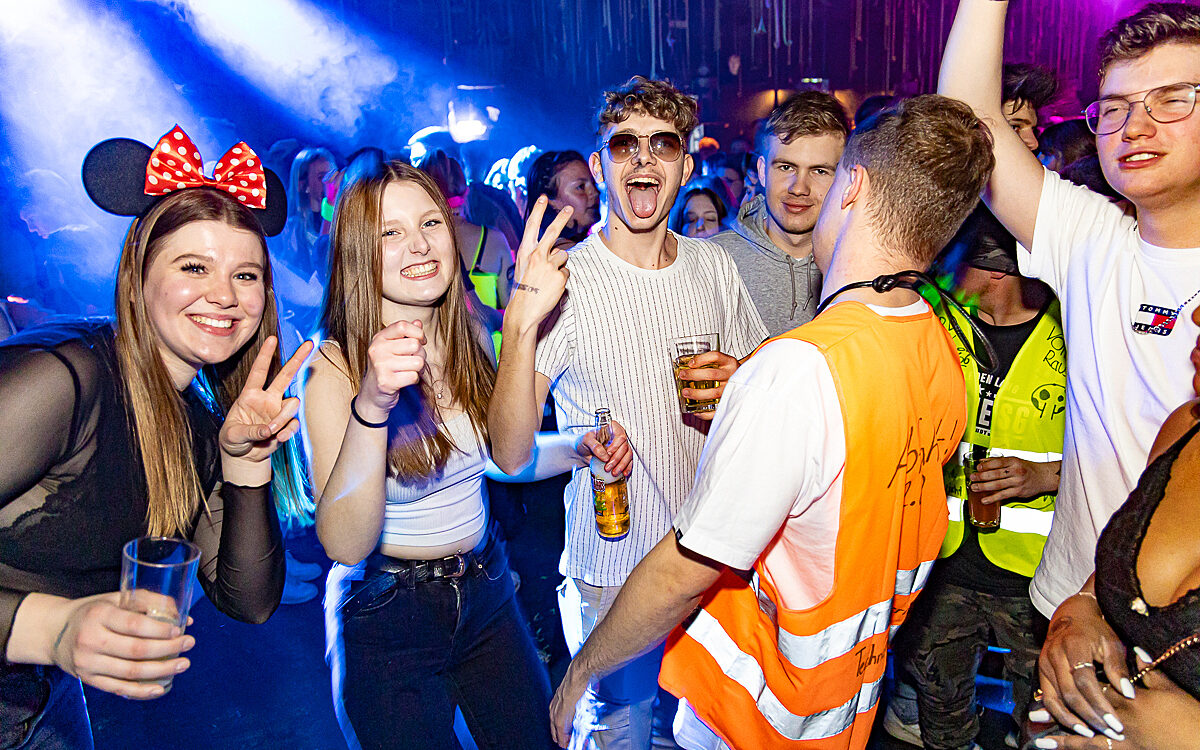 2022 03 04 Airport 12 2022 03 04 Airport 12