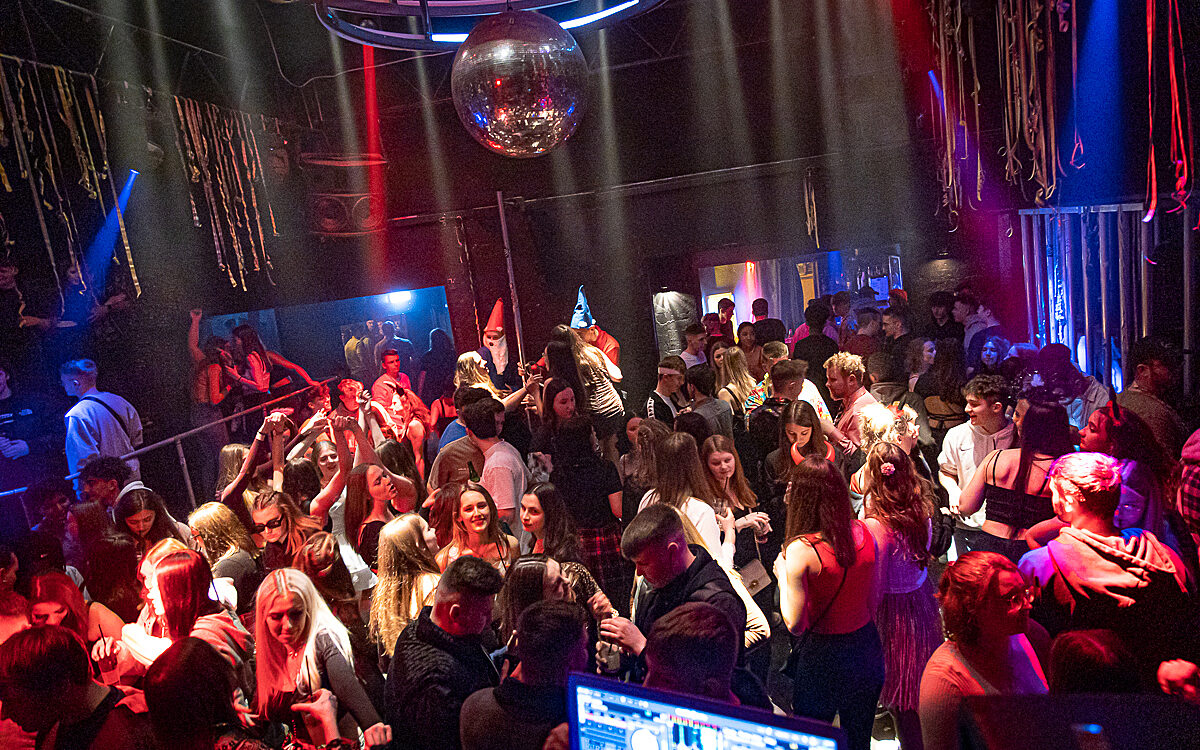 2022 03 04 Airport 2 2022 03 04 Airport 2