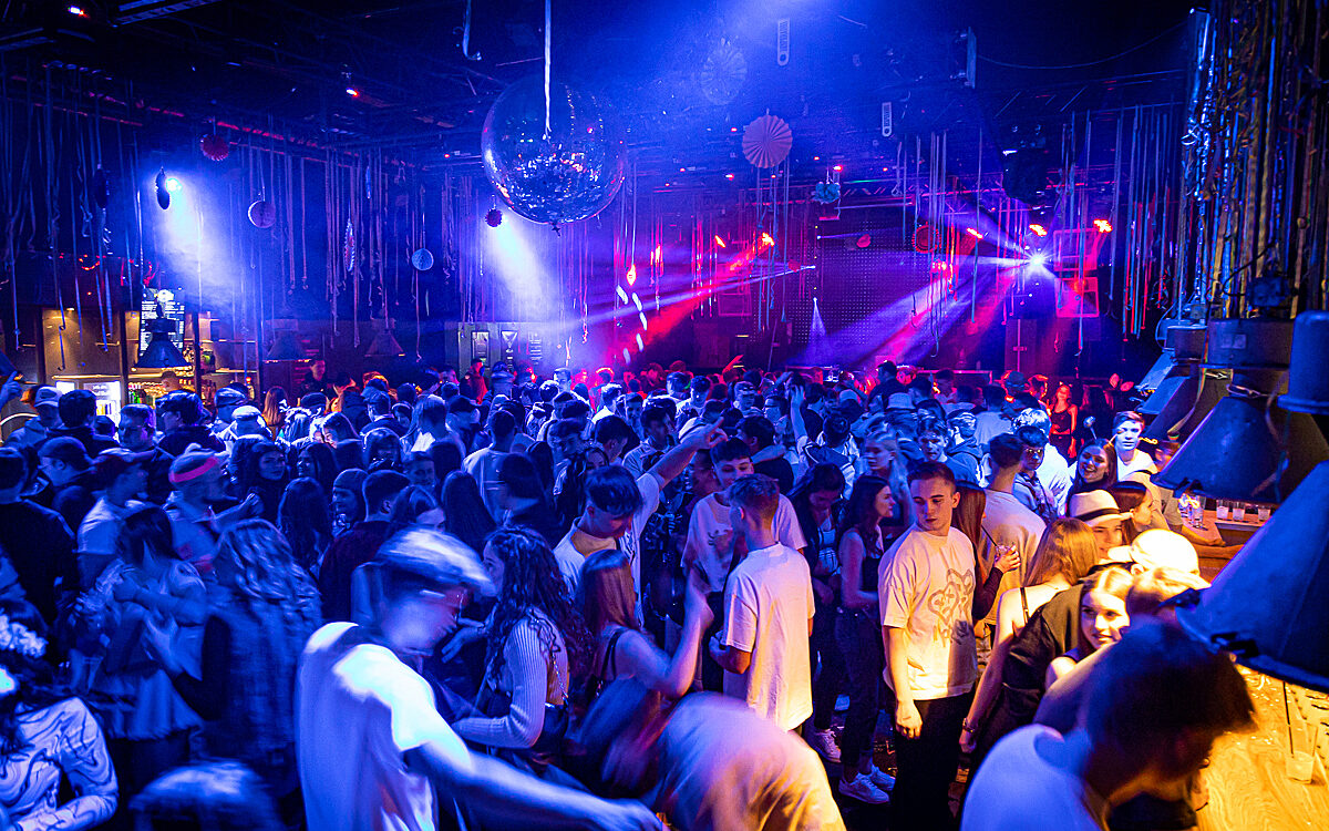 2022 03 04 Airport 4 2022 03 04 Airport 4