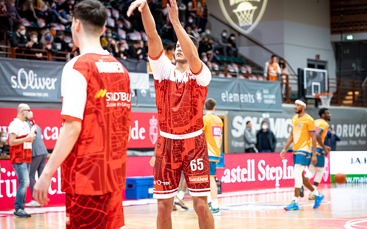 2022 03 04 s Oliver Baskets 11 2022 03 04 s Oliver Baskets 11