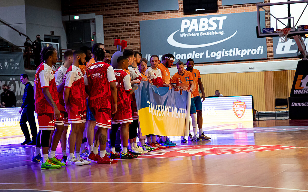 2022 03 04 s Oliver Baskets 17 2022 03 04 s Oliver Baskets 17