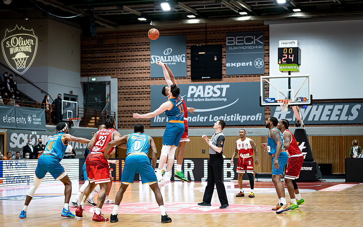 2022 03 04 s Oliver Baskets 23 2022 03 04 s Oliver Baskets 23