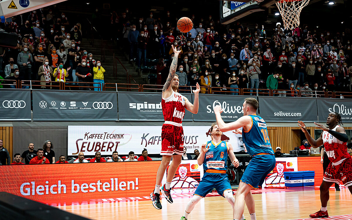 2022 03 04 s Oliver Baskets 34 2022 03 04 s Oliver Baskets 34