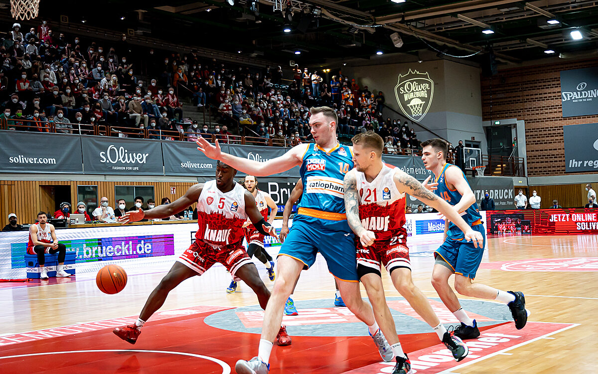 2022 03 04 s Oliver Baskets 36 2022 03 04 s Oliver Baskets 36