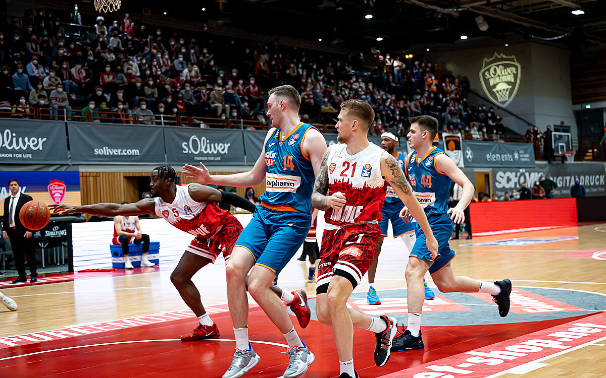 2022 03 04 s Oliver Baskets 37 2022 03 04 s Oliver Baskets 37