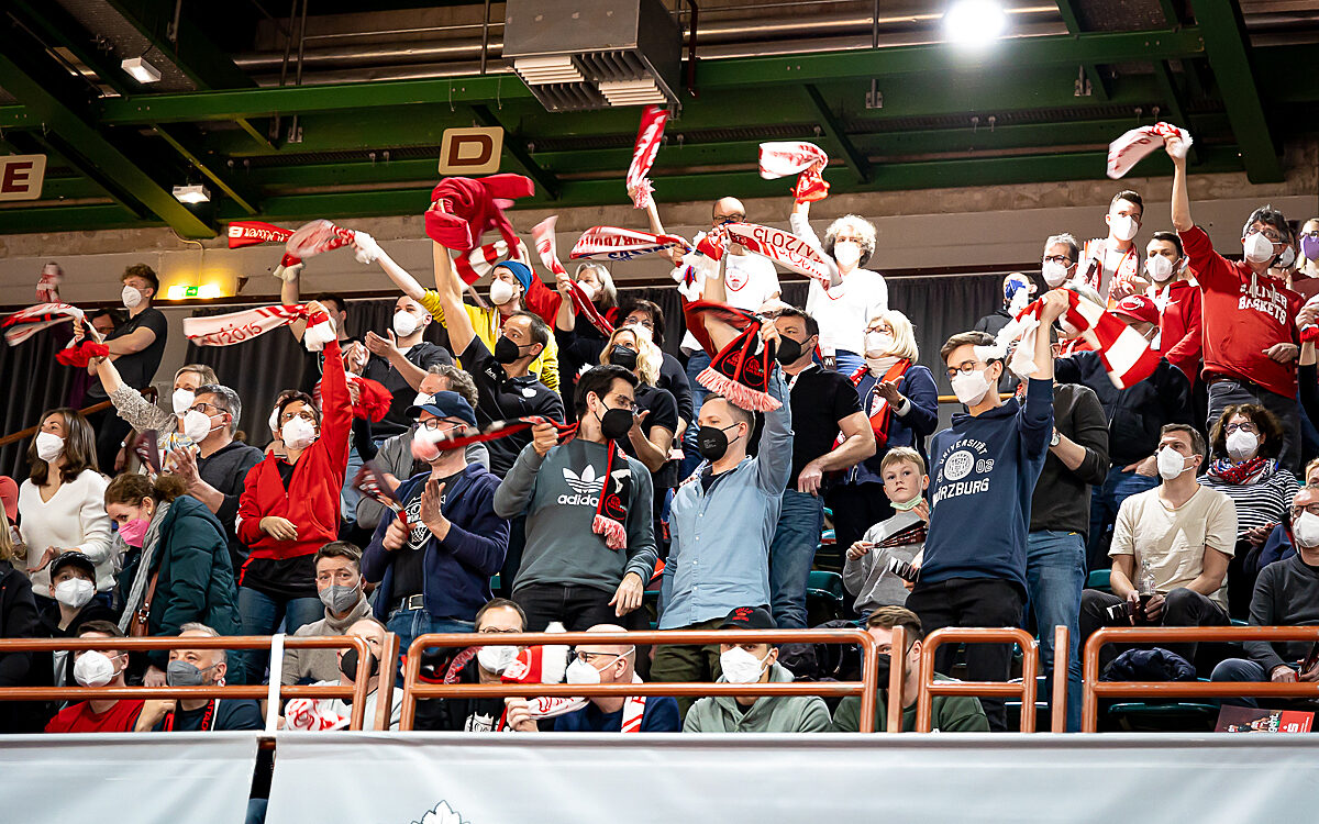 2022 03 04 s Oliver Baskets 41 2022 03 04 s Oliver Baskets 41