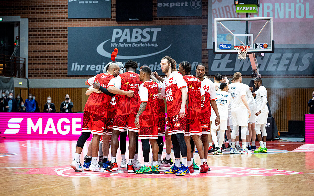 2022 03 19 s Oliver Baskets 19 2022 03 19 s Oliver Baskets 19