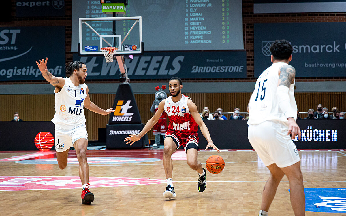 2022 03 19 s Oliver Baskets 31 2022 03 19 s Oliver Baskets 31