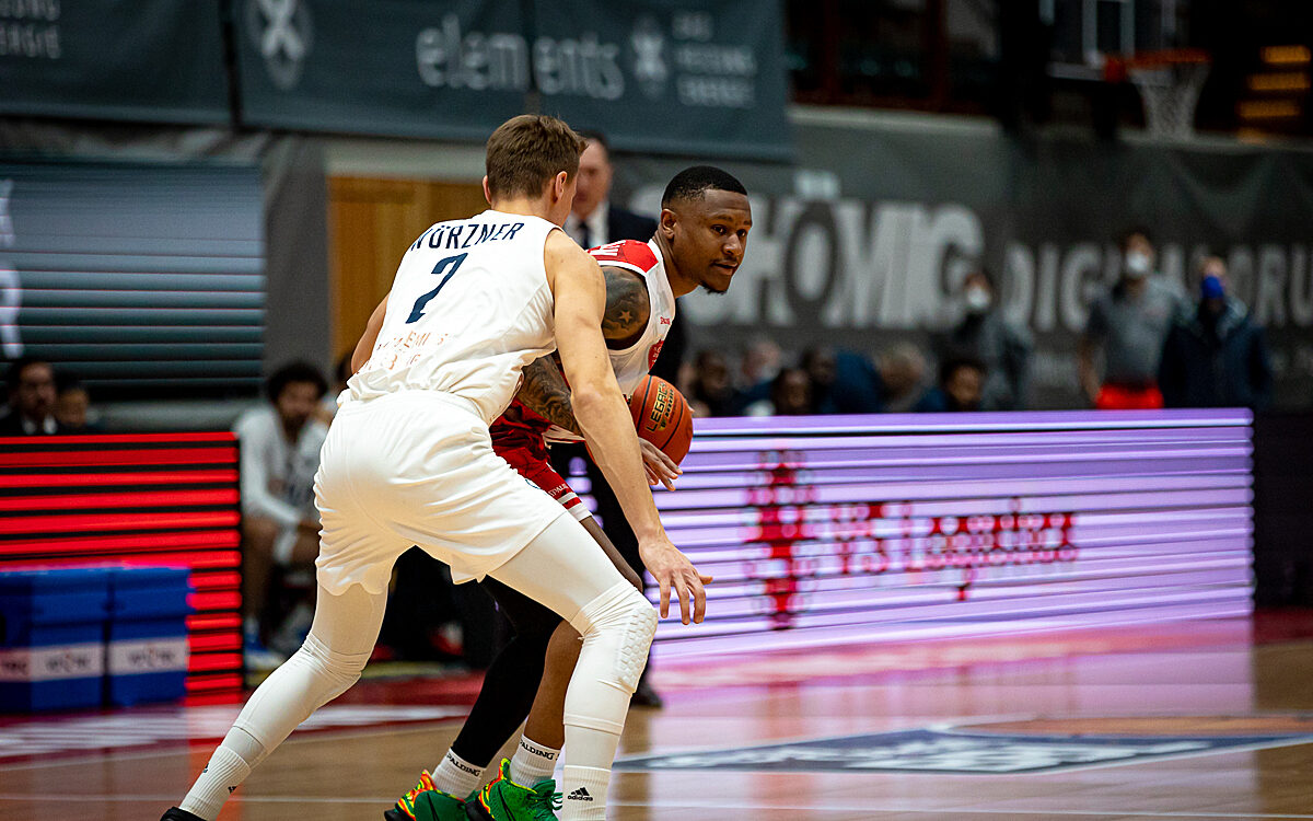 2022 03 19 s Oliver Baskets 55 2022 03 19 s Oliver Baskets 55