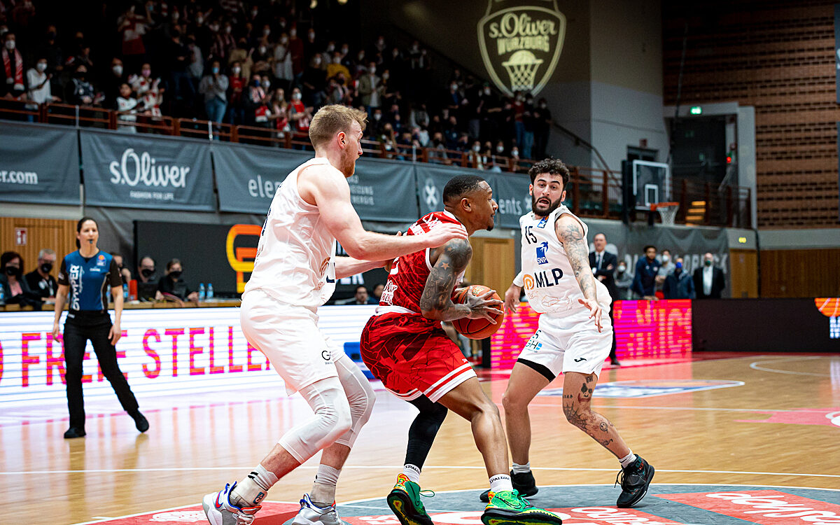 2022 03 19 s Oliver Baskets 59 2022 03 19 s Oliver Baskets 59