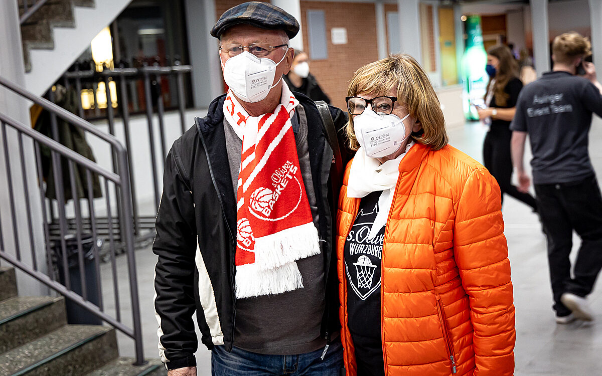 2022 03 19 s Oliver Baskets 6 2022 03 19 s Oliver Baskets 6