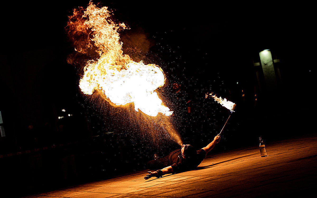 2022 03 27 Feuershow Rathausplatz 13 2022 03 27 Feuershow Rathausplatz 13