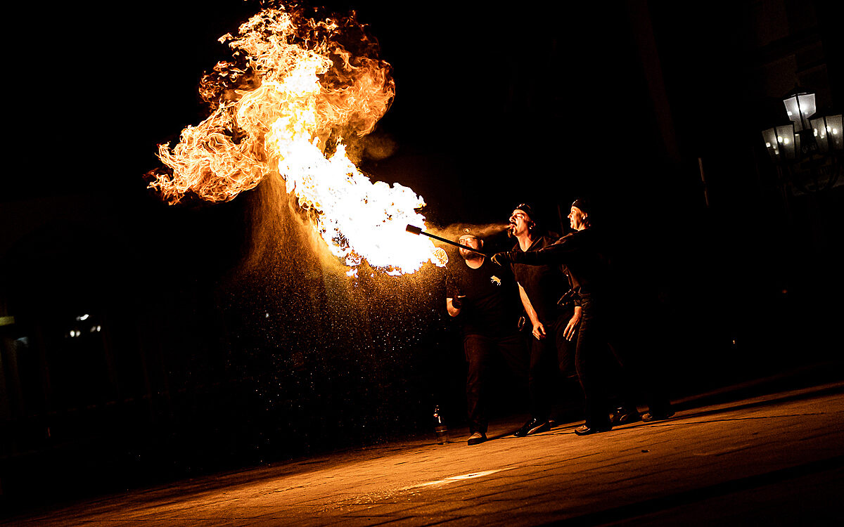 2022 03 27 Feuershow Rathausplatz 22 2022 03 27 Feuershow Rathausplatz 22