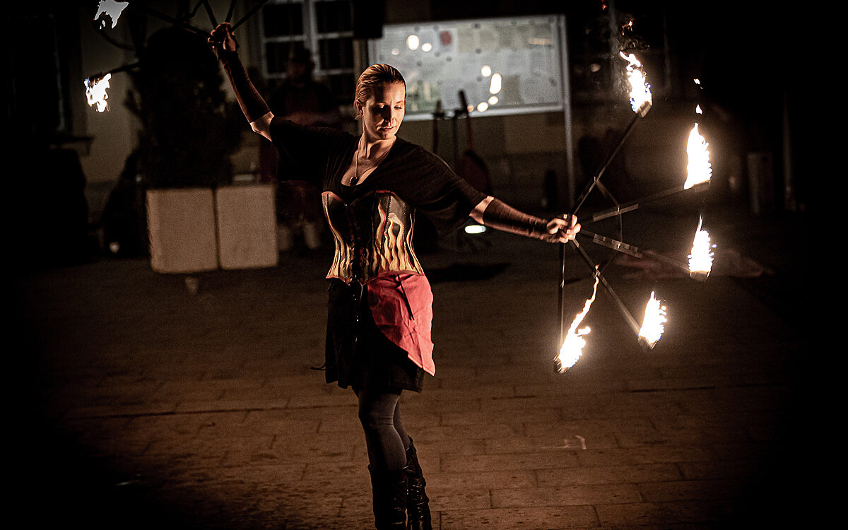 2022 03 27 Feuershow Rathausplatz 41 2022 03 27 Feuershow Rathausplatz 41