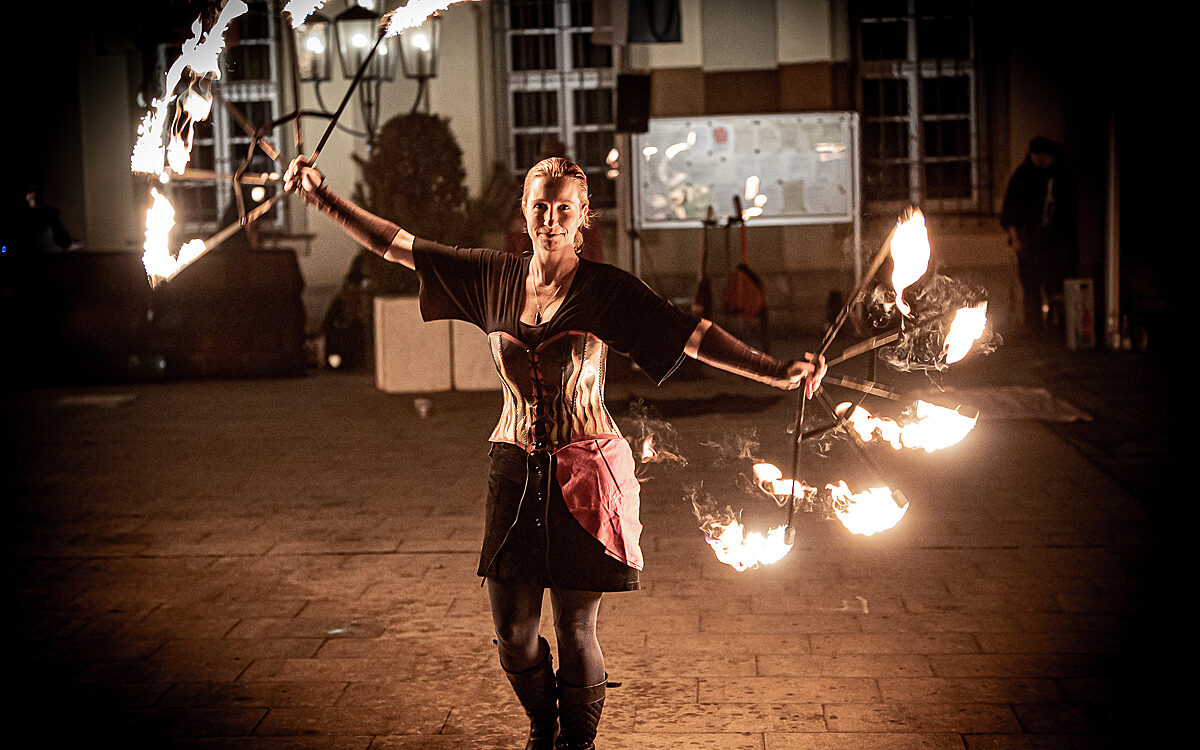 2022 03 27 Feuershow Rathausplatz 47 2022 03 27 Feuershow Rathausplatz 47