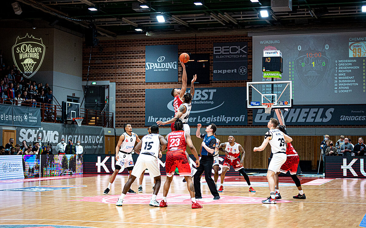 2022 04 03 s Oliver Baskets 13 2022 04 03 s Oliver Baskets 13