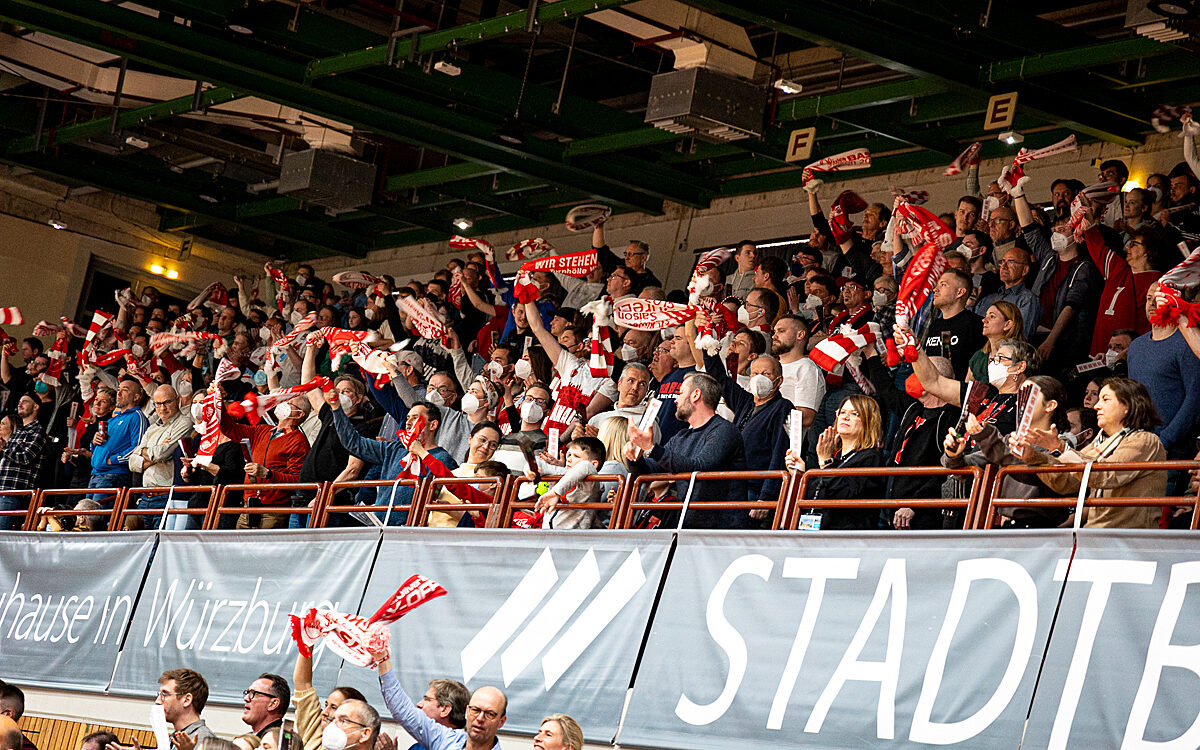 2022 04 03 s Oliver Baskets 27 2022 04 03 s Oliver Baskets 27