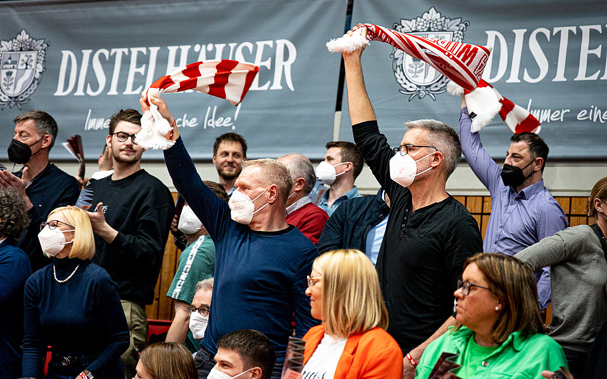 2022 04 03 s Oliver Baskets 28 2022 04 03 s Oliver Baskets 28