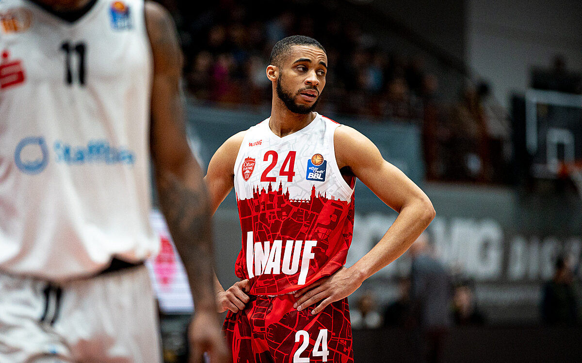 2022 04 03 s Oliver Baskets 38 2022 04 03 s Oliver Baskets 38