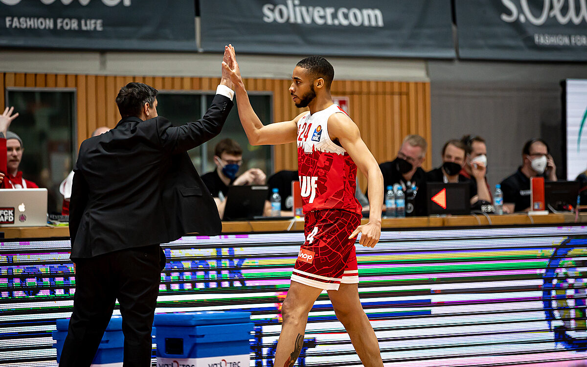 2022 04 03 s Oliver Baskets 57 2022 04 03 s Oliver Baskets 57