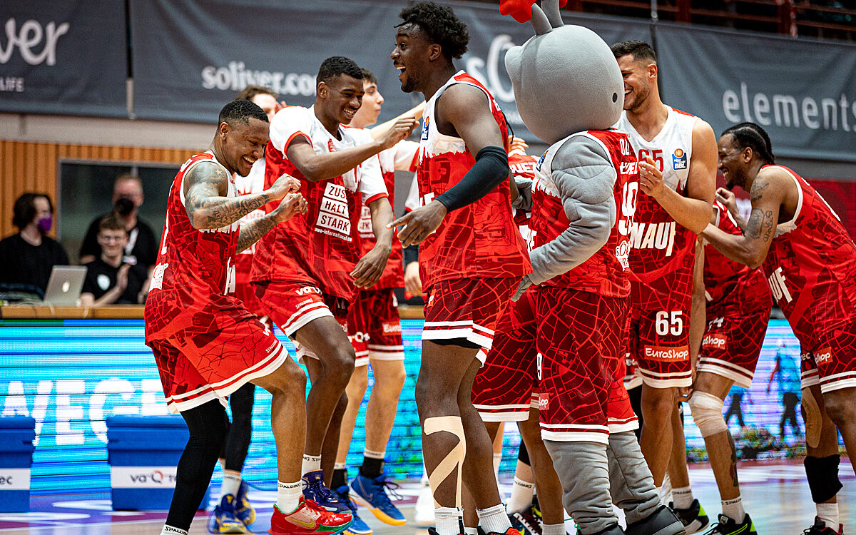 2022 04 03 s Oliver Baskets 86 2022 04 03 s Oliver Baskets 86