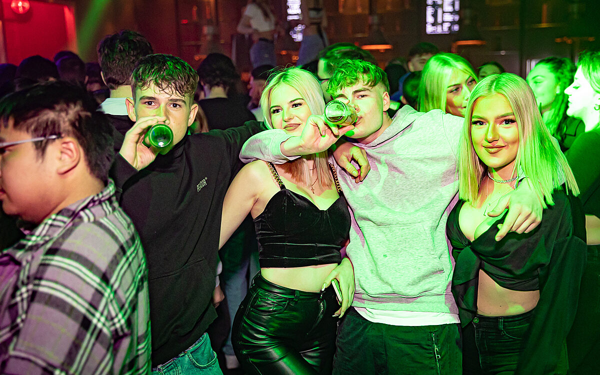 2022 04 09 Airport Abi Party 12 2022 04 09 Airport Abi Party 12