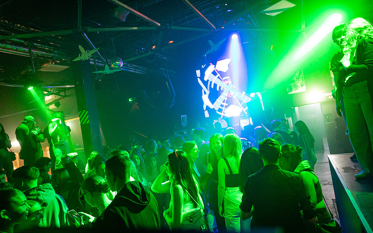 2022 04 09 Airport Abi Party 2 2022 04 09 Airport Abi Party 2