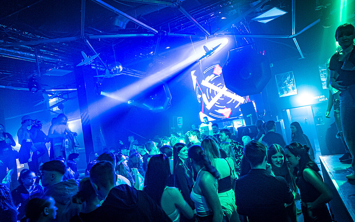 2022 04 09 Airport Abi Party 4 2022 04 09 Airport Abi Party 4