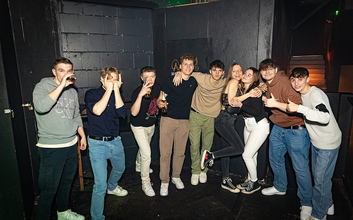 2022 04 09 Airport Abi Party 8 2022 04 09 Airport Abi Party 8