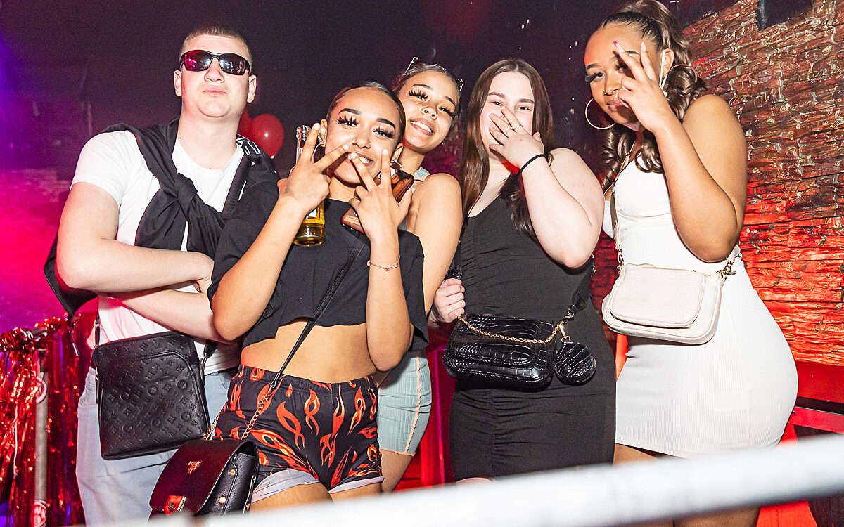 2022 04 22 Airport After Air 25 2022 04 22 Airport After Air 25