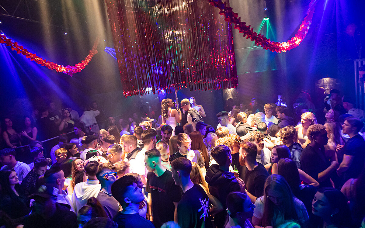 2022 04 23 Airport After Air 42 2022 04 23 Airport After Air 42