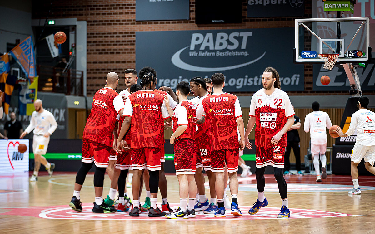 2022 04 23 s Oliver Baskets 1 2022 04 23 s Oliver Baskets 1