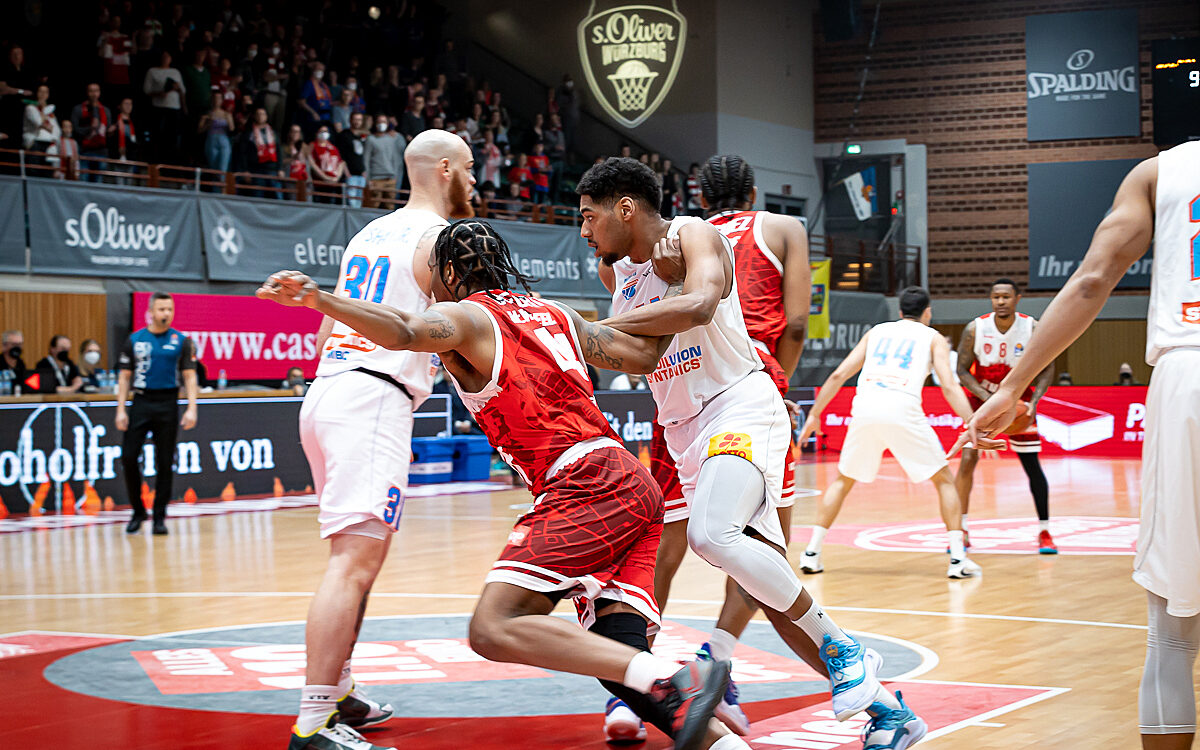 2022 04 23 s Oliver Baskets 19 2022 04 23 s Oliver Baskets 19