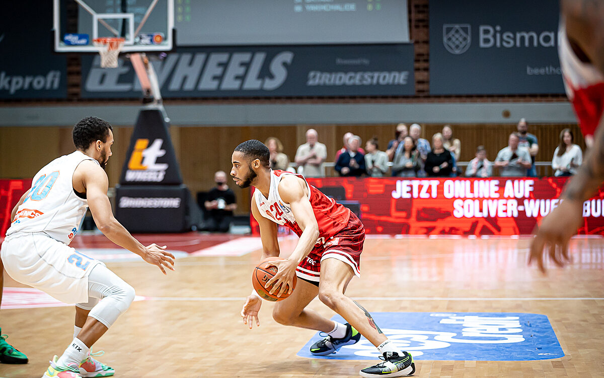 2022 04 23 s Oliver Baskets 24 2022 04 23 s Oliver Baskets 24