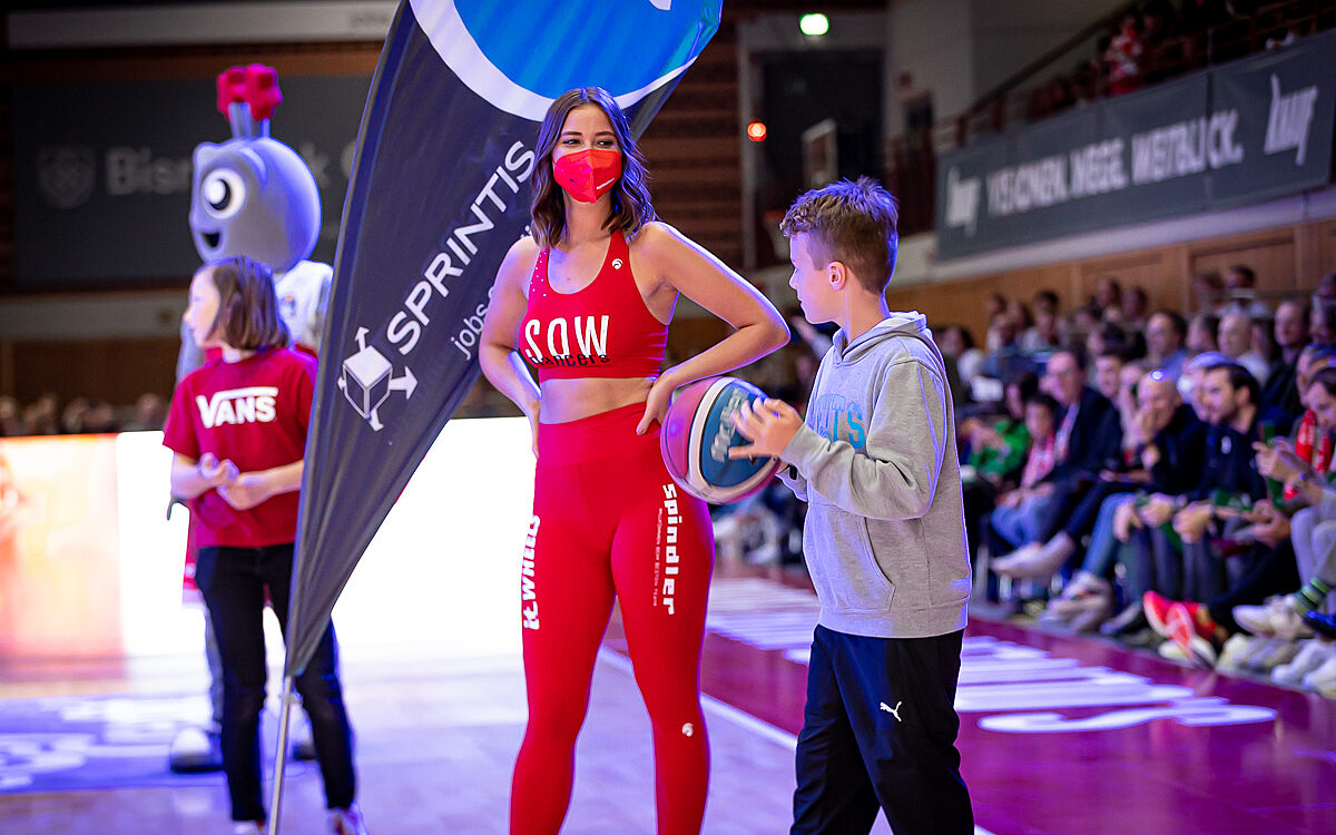 2022 04 23 s Oliver Baskets 36 2022 04 23 s Oliver Baskets 36