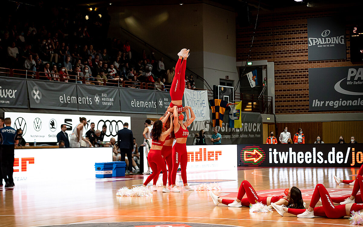 2022 04 23 s Oliver Baskets 41 2022 04 23 s Oliver Baskets 41