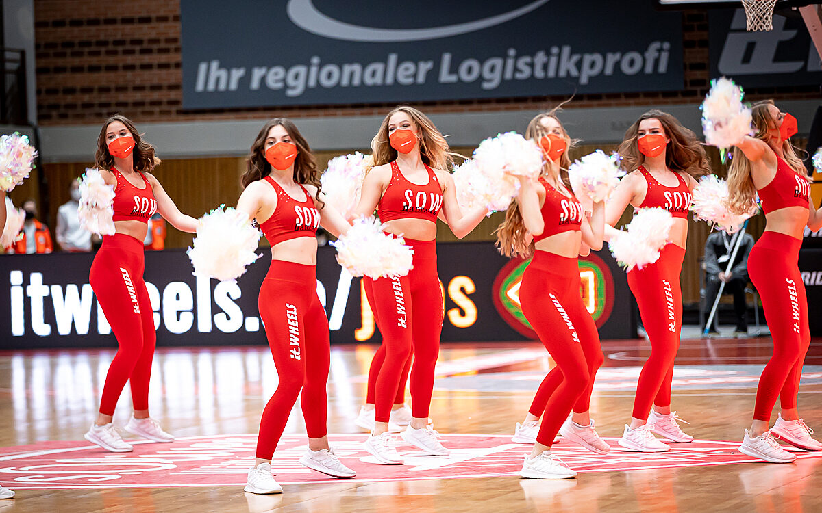 2022 04 23 s Oliver Baskets 46 2022 04 23 s Oliver Baskets 46