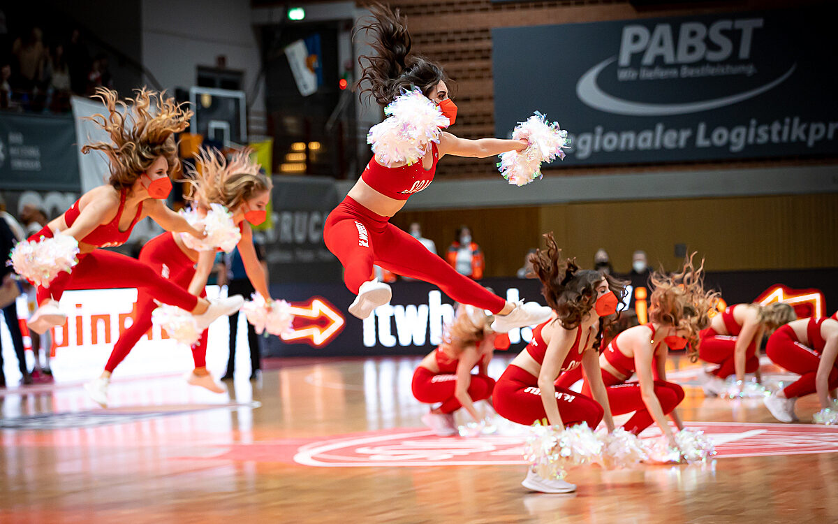 2022 04 23 s Oliver Baskets 48 2022 04 23 s Oliver Baskets 48