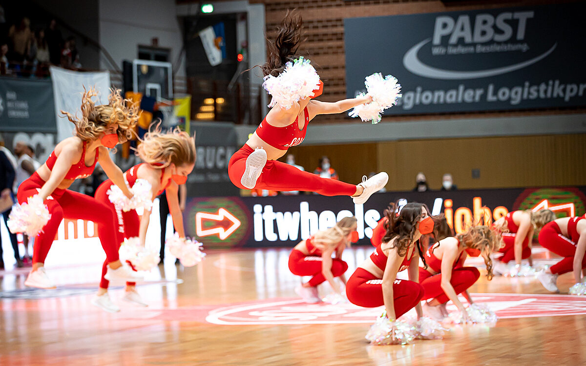 2022 04 23 s Oliver Baskets 49 2022 04 23 s Oliver Baskets 49