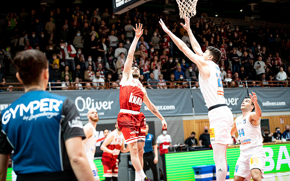 2022 04 23 s Oliver Baskets 56 2022 04 23 s Oliver Baskets 56