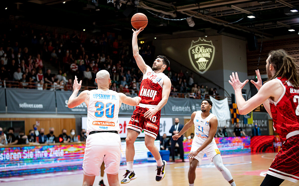 2022 04 23 s Oliver Baskets 66 2022 04 23 s Oliver Baskets 66