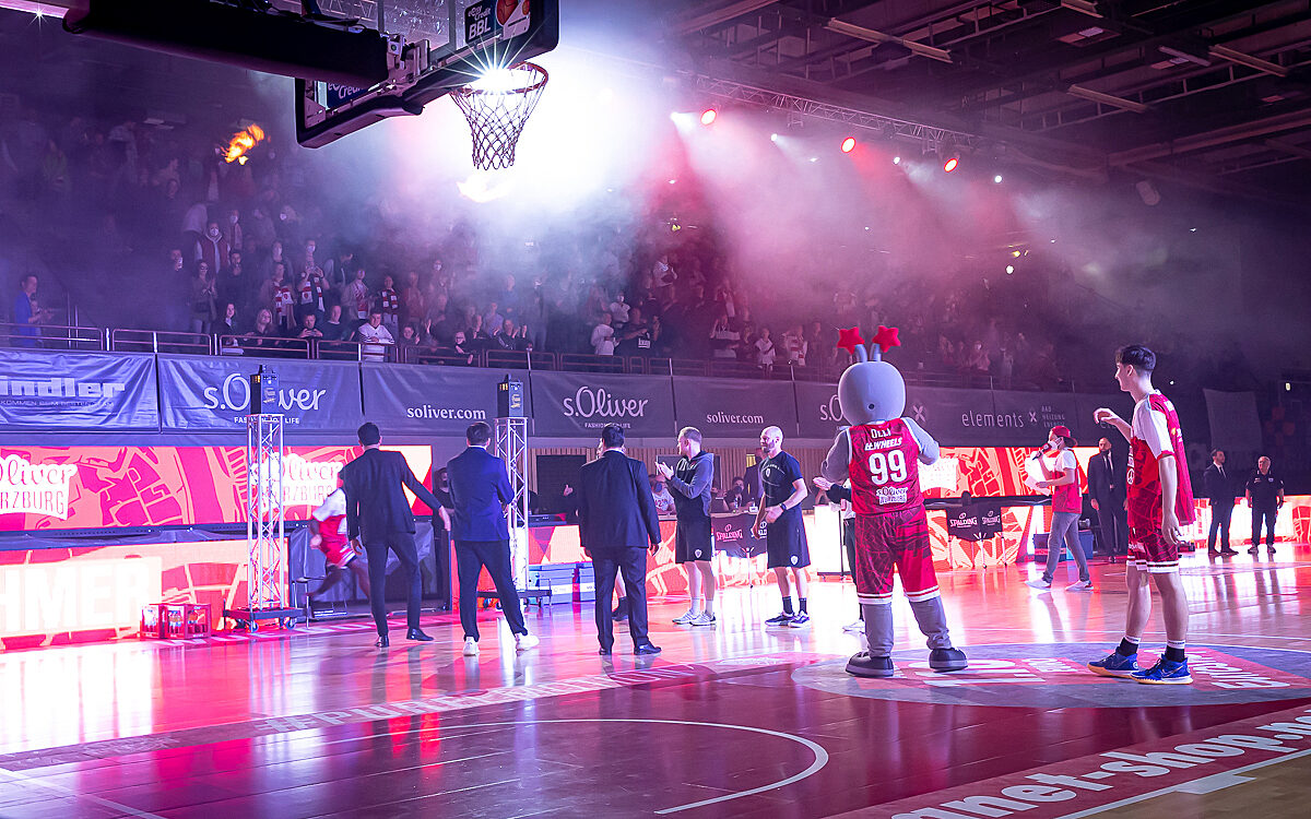 2022 04 23 s Oliver Baskets 7 2022 04 23 s Oliver Baskets 7