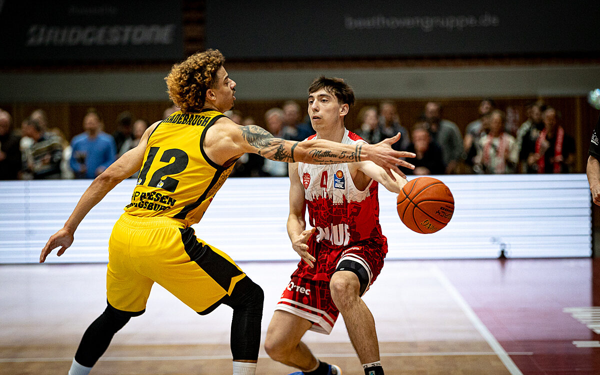 2022 04 26 s Oliver Baskets 475 2022 04 26 s Oliver Baskets 475