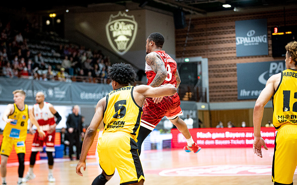 2022 04 26 s Oliver Baskets 491 2022 04 26 s Oliver Baskets 491