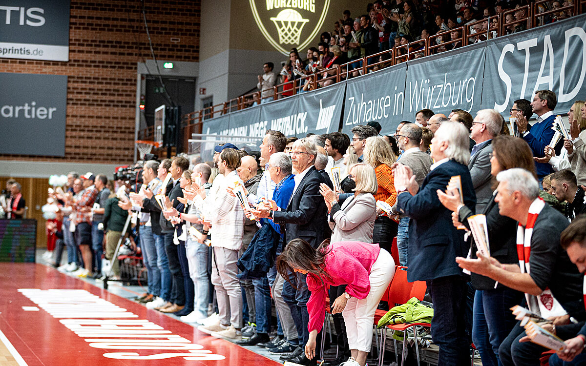 2022 04 26 s Oliver Baskets 498 2022 04 26 s Oliver Baskets 498