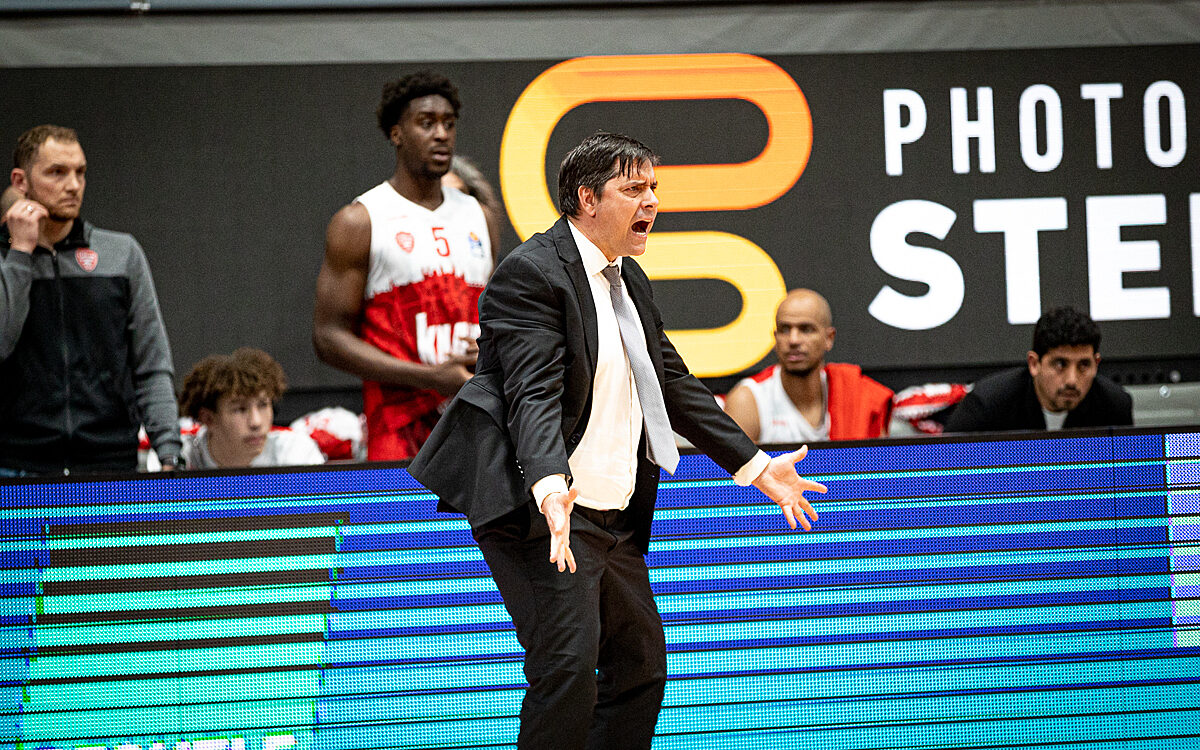 2022 04 26 s Oliver Baskets 517 2022 04 26 s Oliver Baskets 517