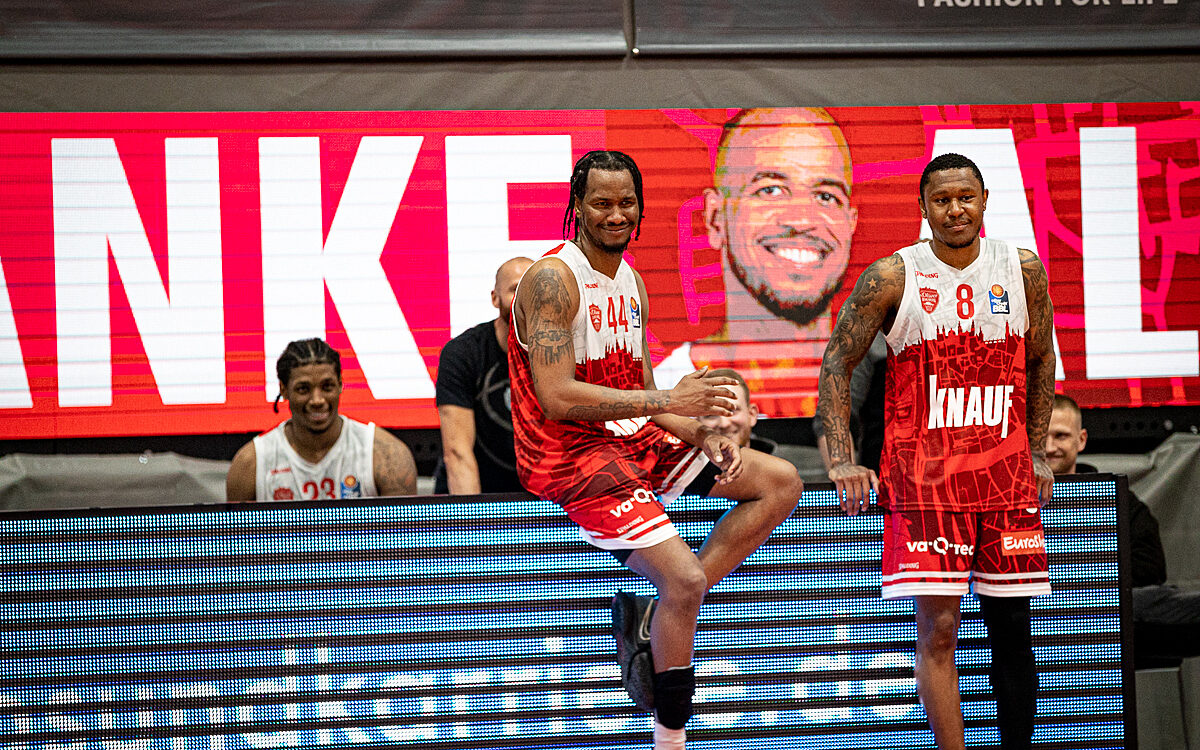 2022 04 26 s Oliver Baskets 524 2022 04 26 s Oliver Baskets 524